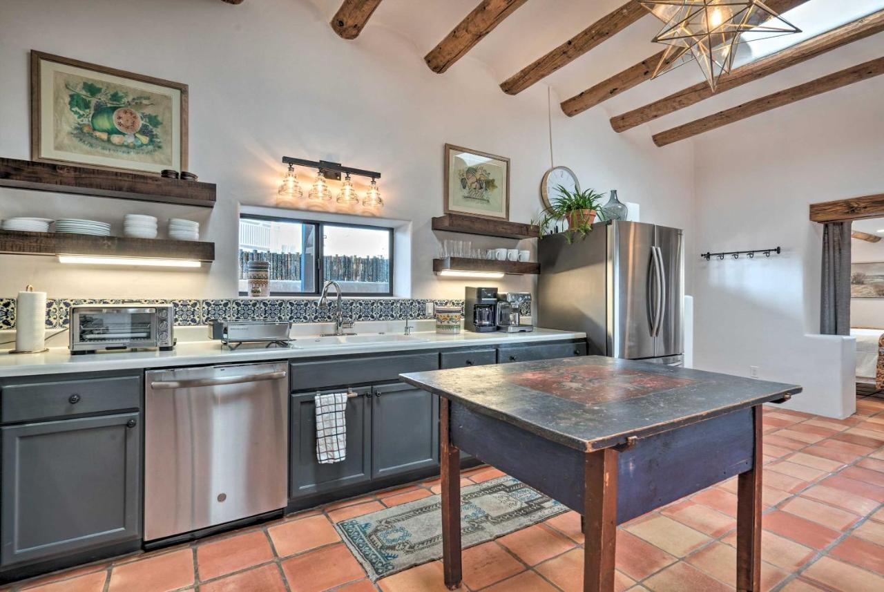 Вілла Adobe House With Patio - Walk To Dtwn Plaza And Shops! Санта-Фе Екстер'єр фото